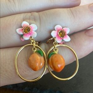 LES NEREIDES Floral Peach Earrings